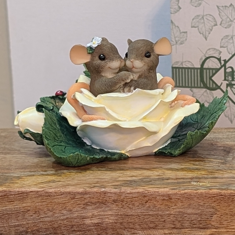 Charming Tails Life Is Rosey With You Mice in White Rose Figurine With Box